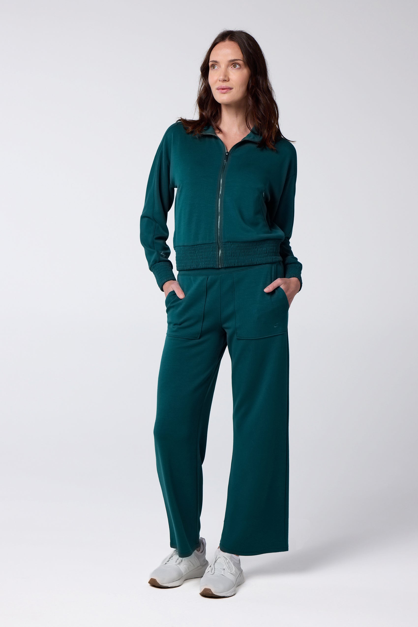 Women's Active Lifestyle Straight Leg Pants