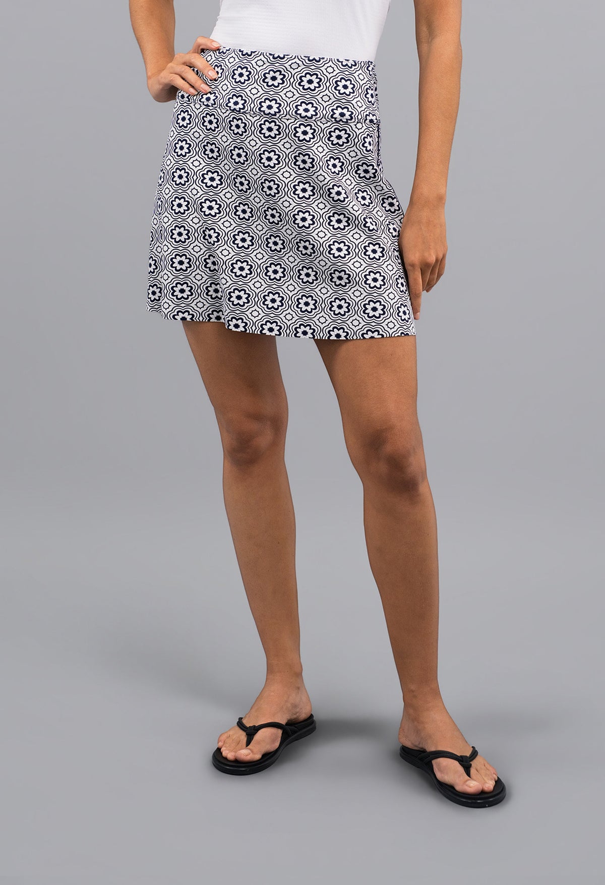 REVERSABLE SKORT(2 PIECES)