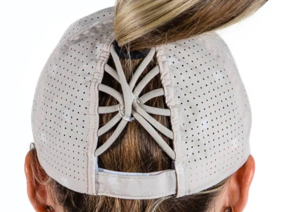 PONYTAIL HAT