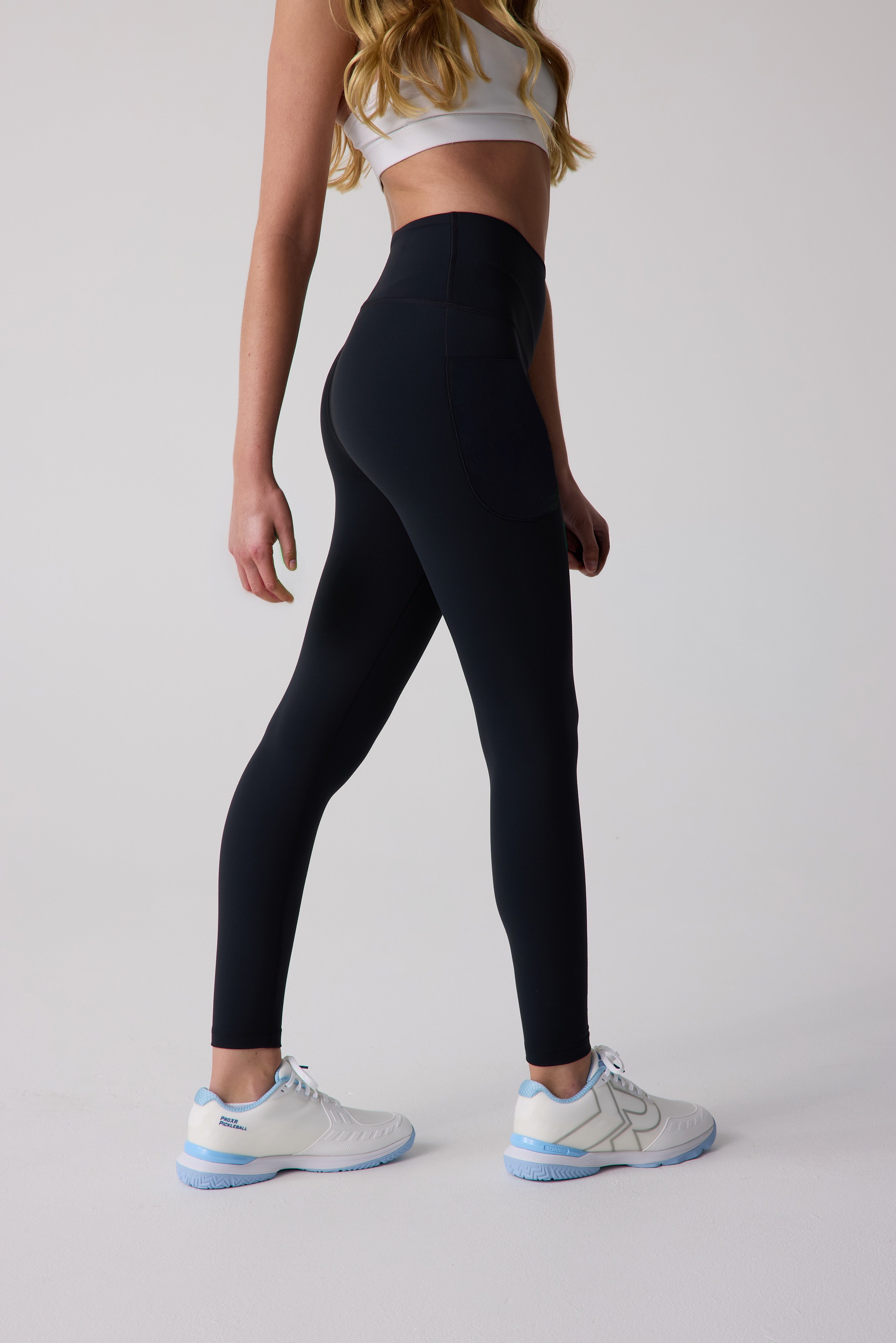 Essentials 7/8 Pocket Leggings