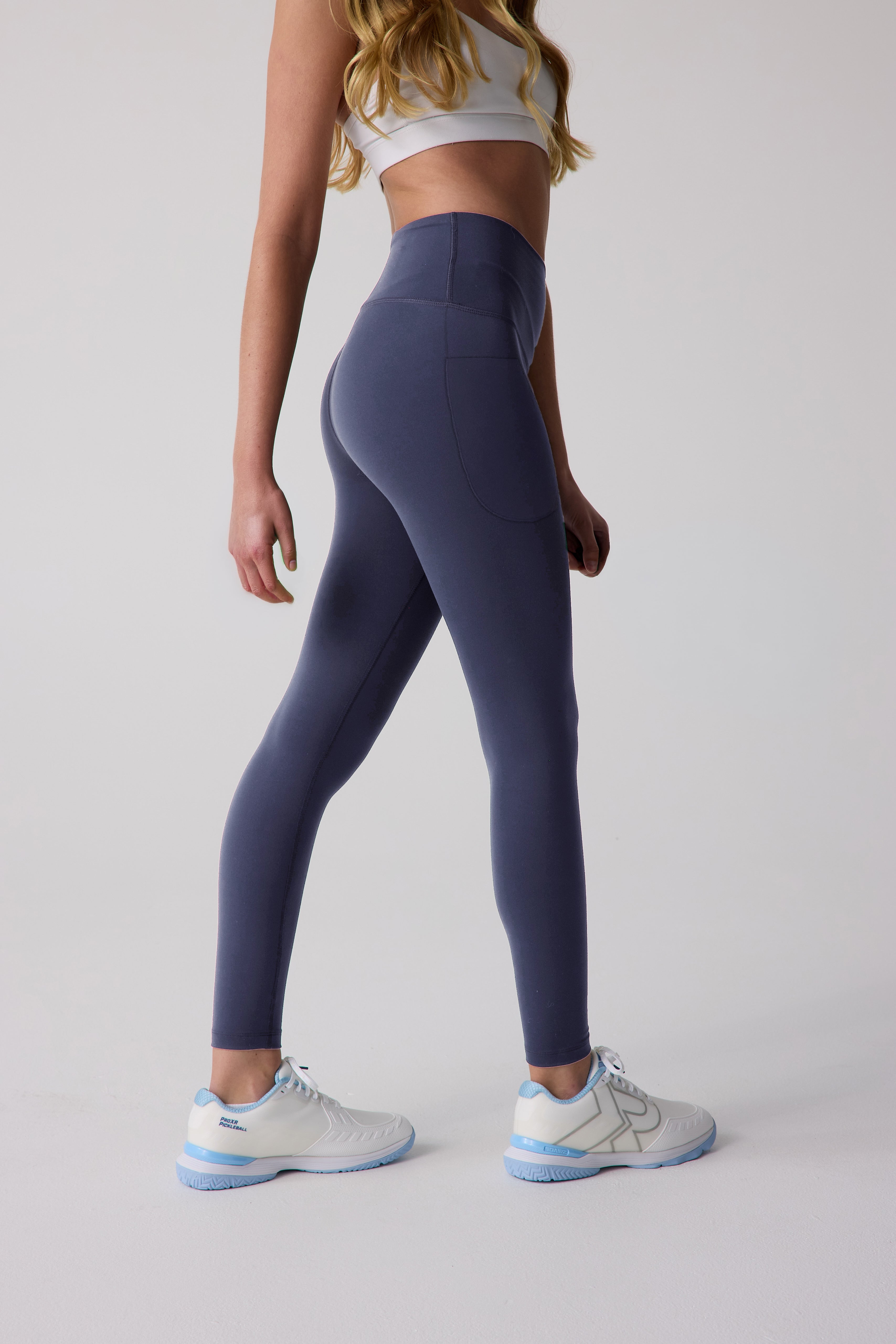 Essentials 7/8 Pocket Leggings
